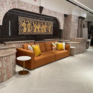 Taipei Charming City Hotel